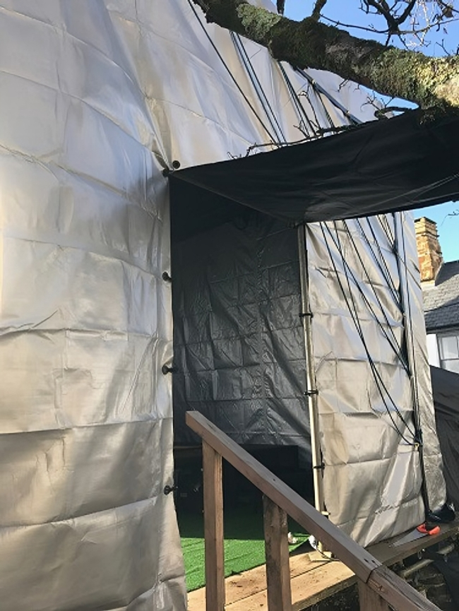 Black/Silver Tarpaulin 270GSM – Reinforced Waterproof Outdoor Sheet