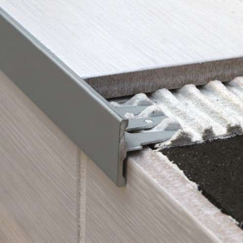 Reversible Aluminium Stair Trim for 10mm & 12mm Tiles – Straight & Curved Edges