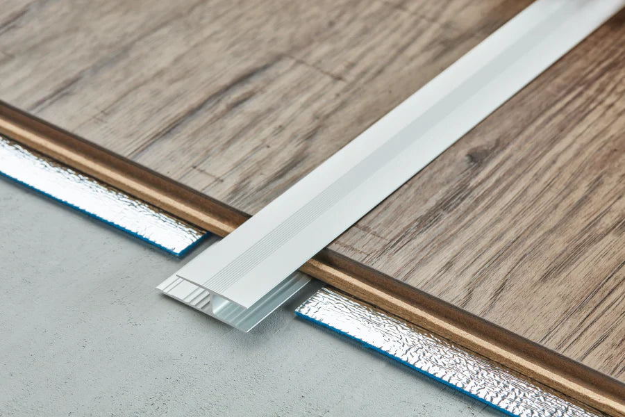 8mm Anodised Twin Grip Joining Strip, 1000mm Aluminium Floor Connection Trim for Laminate, Wood and Panels