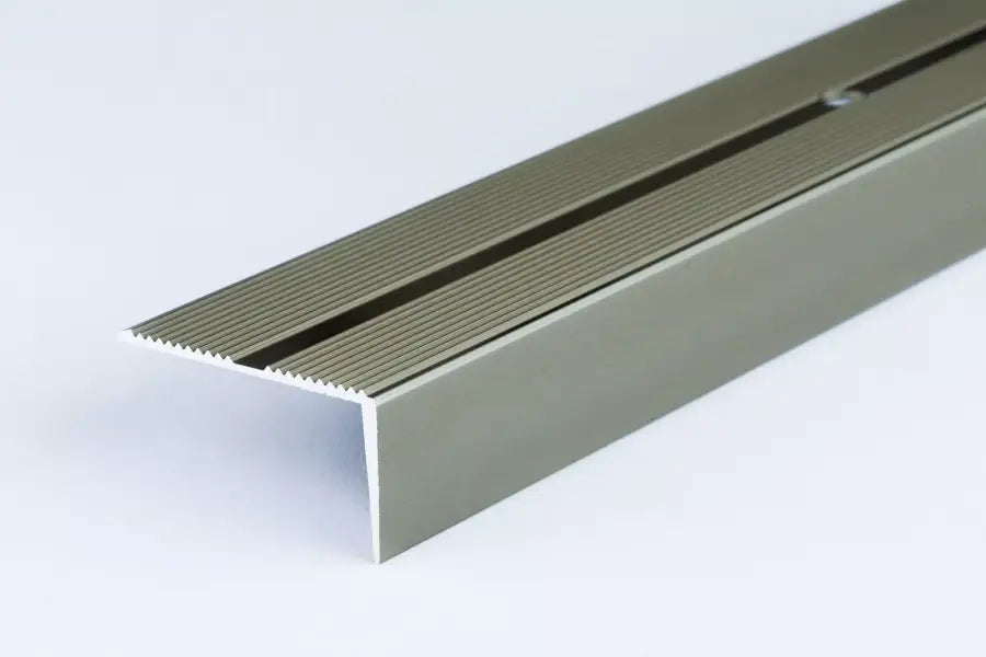 40mm x 20mm Anodised Aluminium Stair Nosing with Grooved Anti-Slip – 1m & 2m Lengths