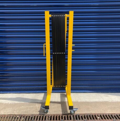 3.4m Expandable High-Visibility Safety Barrier – Mobile & Compact