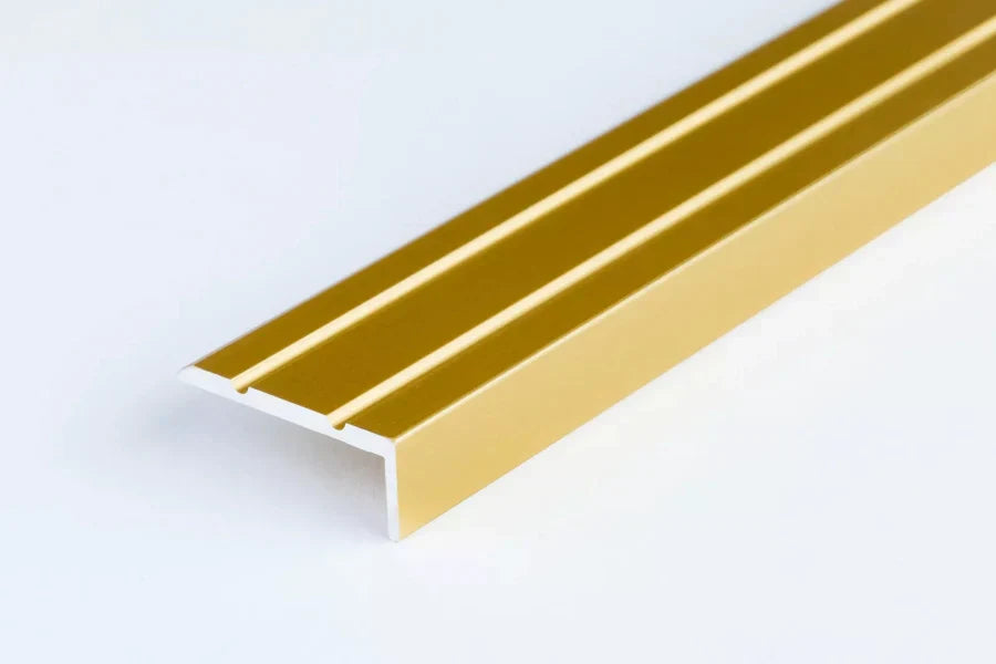 1m Aluminium Stair Nosing with Grooved Anti-Slip Surface – 25mm x 10mm