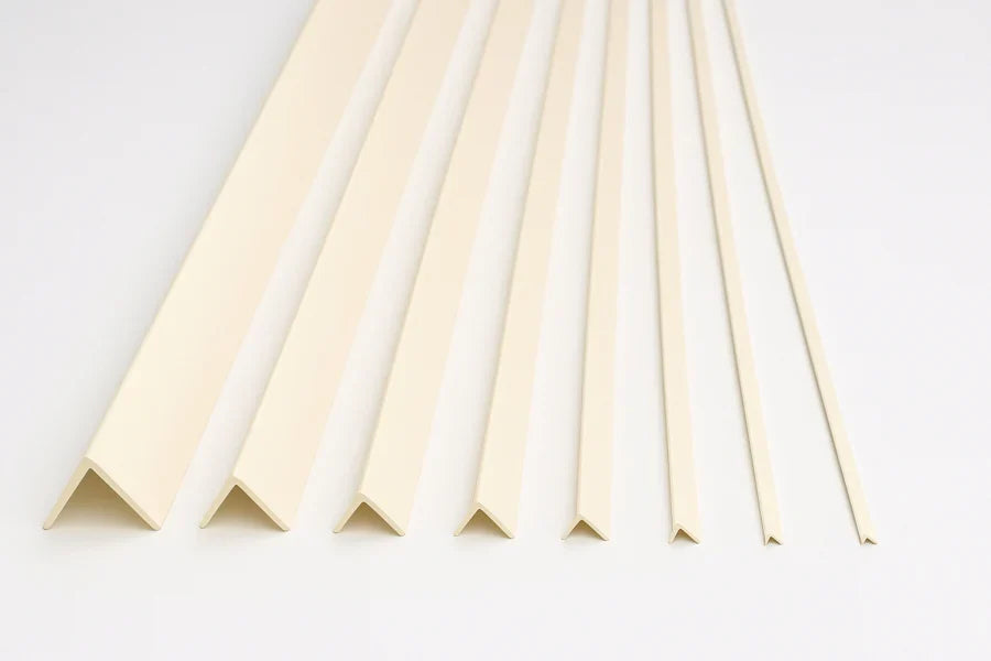 Ivory PVC 90° Corner Trim – Clean Edge Protection in 1 m & 2.48 m Lengths