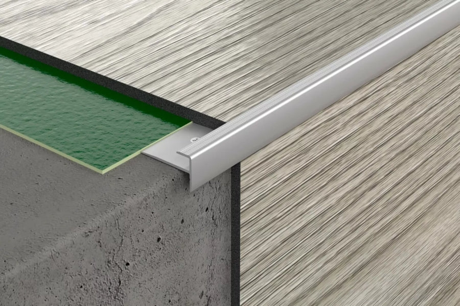 Silver LVT Stair Edge Corner Profile – 5mm Aluminium Outer Trim, 900mm & 2500mm